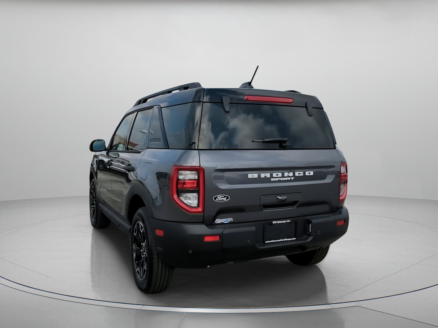 New 2026 Carbonized Gray Metallic Ford Outer Banks® image 19