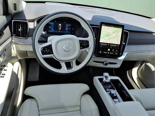 New 2026 Crystal White Volvo B6 Ultra image 13