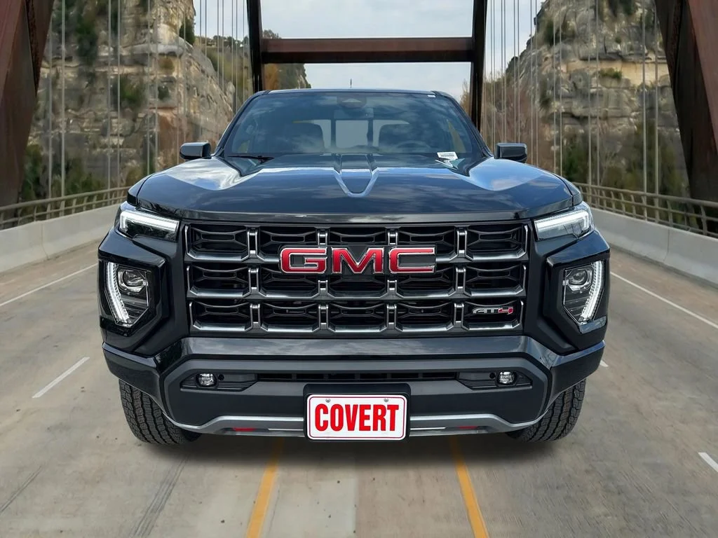 2026 GMC Canyon AT4 - Photo 9