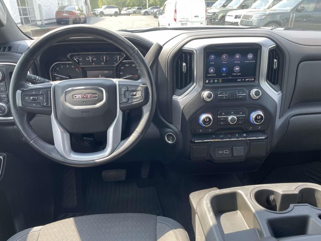 Used 2020 Blue GMC Elevation image 15