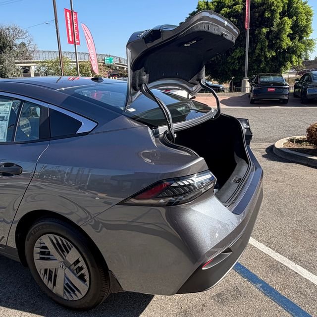 New 2026 Gray Nissan S image 8