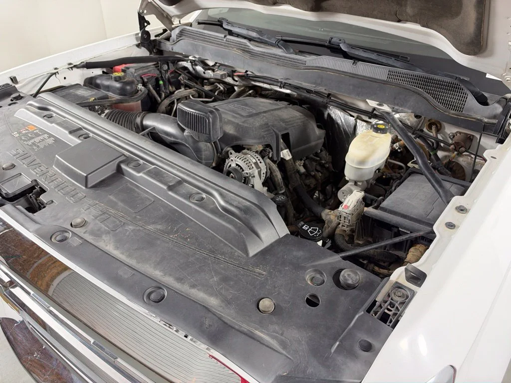 Used 2016 SUMMIT WHITE Chevrolet Work Truck image 37