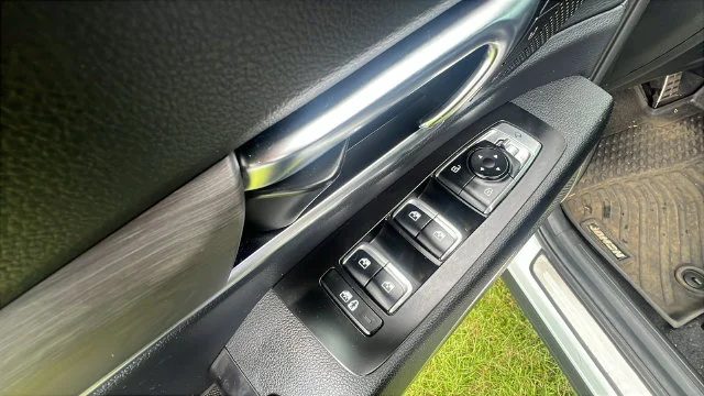 Certified Used 2024 White Kia SX X-Line image 27