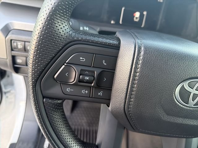 2026 Toyota Tacoma SR5 - Photo 17