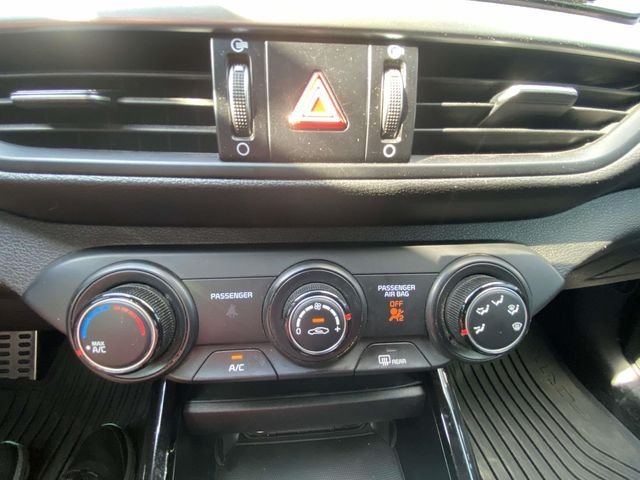 Used 2021 White Kia GT image 22