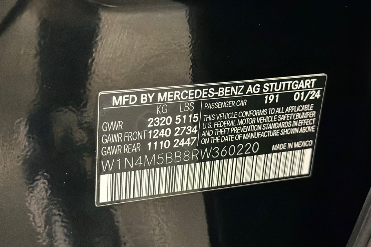Used 2024 Cosmos Black Metallic Mercedes-Benz AMG® GLB 35 image 29