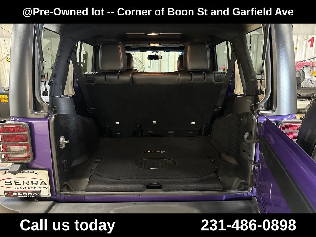 Used 2017 Purple Jeep Unlimited Rubicon image 22