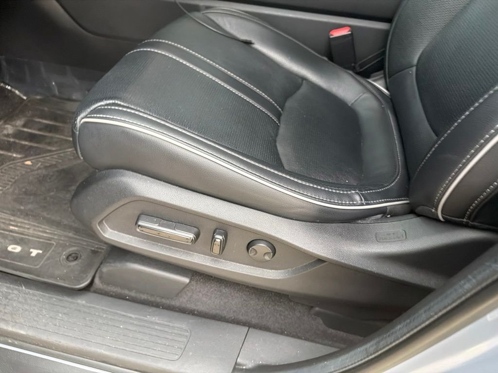 Used 2024 Gray Honda Elite image 7