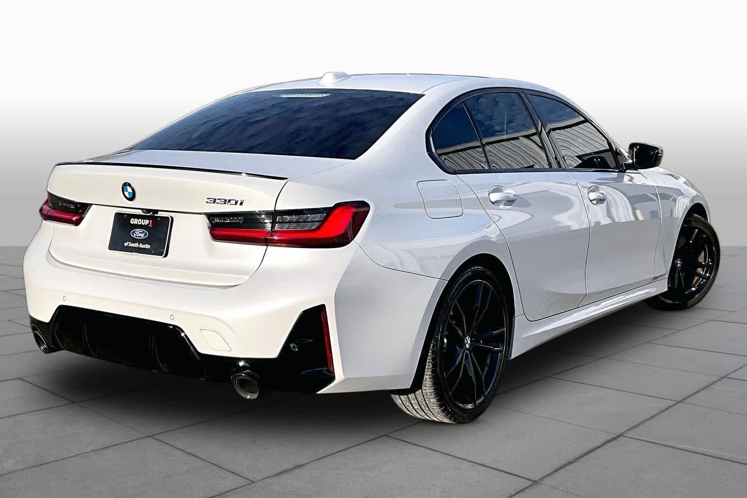 Used 2023 Mineral White Metallic BMW 330i image 15
