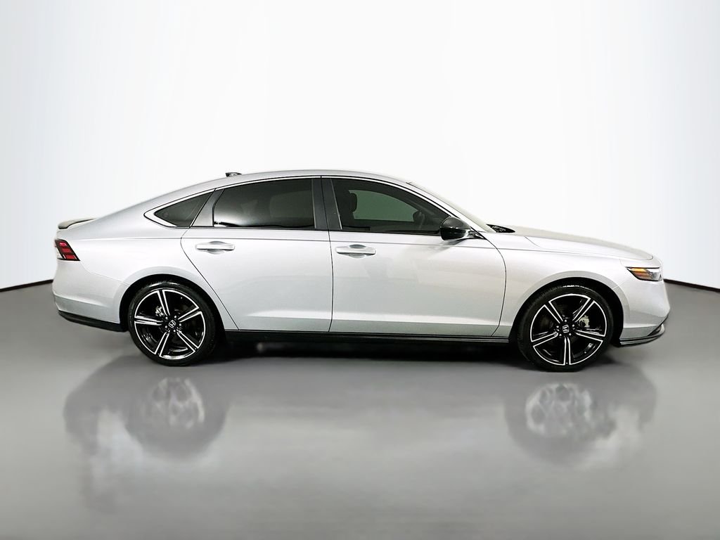 2025 Honda Accord Hybrid Sport - Photo 4