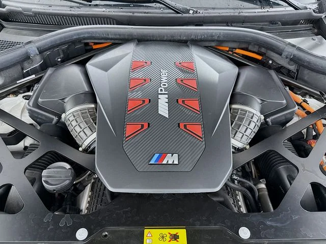 Used 2024 White BMW Base image 31