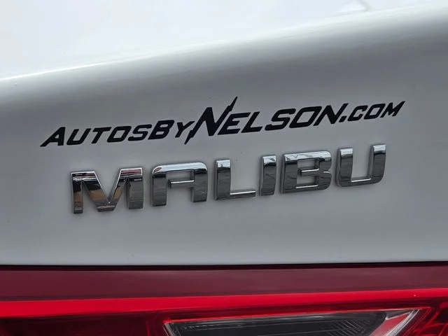 Used 2023 White Chevrolet LT image 17