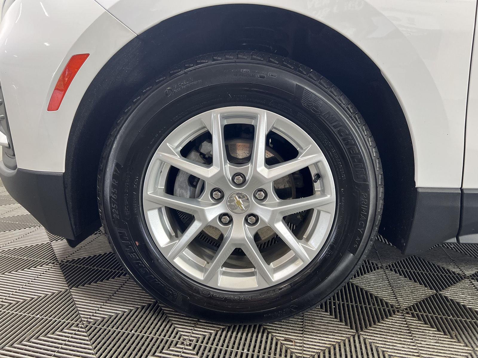 Used 2024 Summit White Chevrolet LS image 28