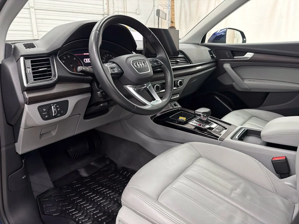 Used 2022 Blue Audi 45 S line Premium image 13