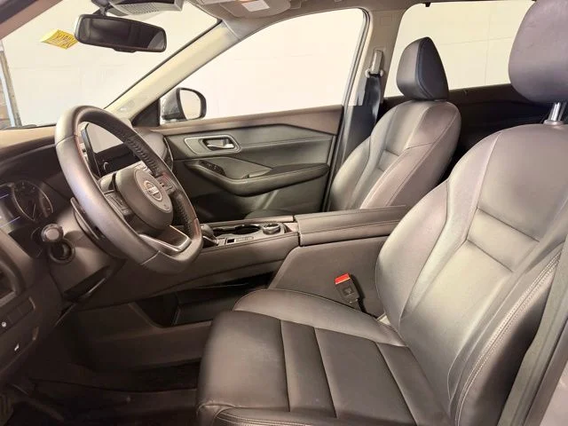 Certified Used 2021 Gray Nissan SL image 19