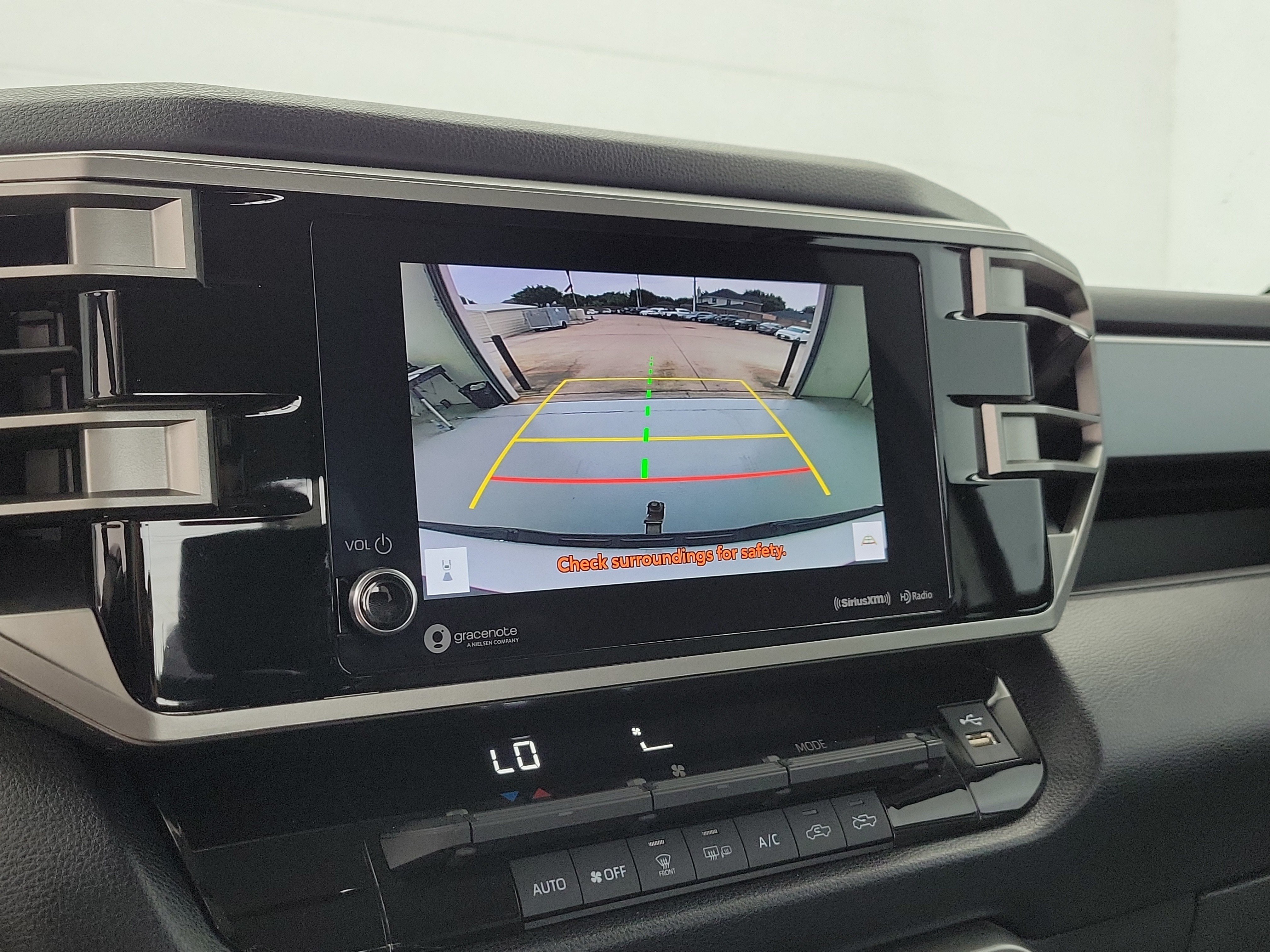 Used 2023 Ice Cap Toyota SR5 image 26