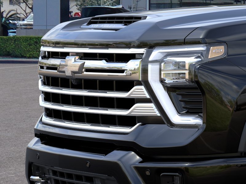 New 2026 Black Chevrolet High Country image 13
