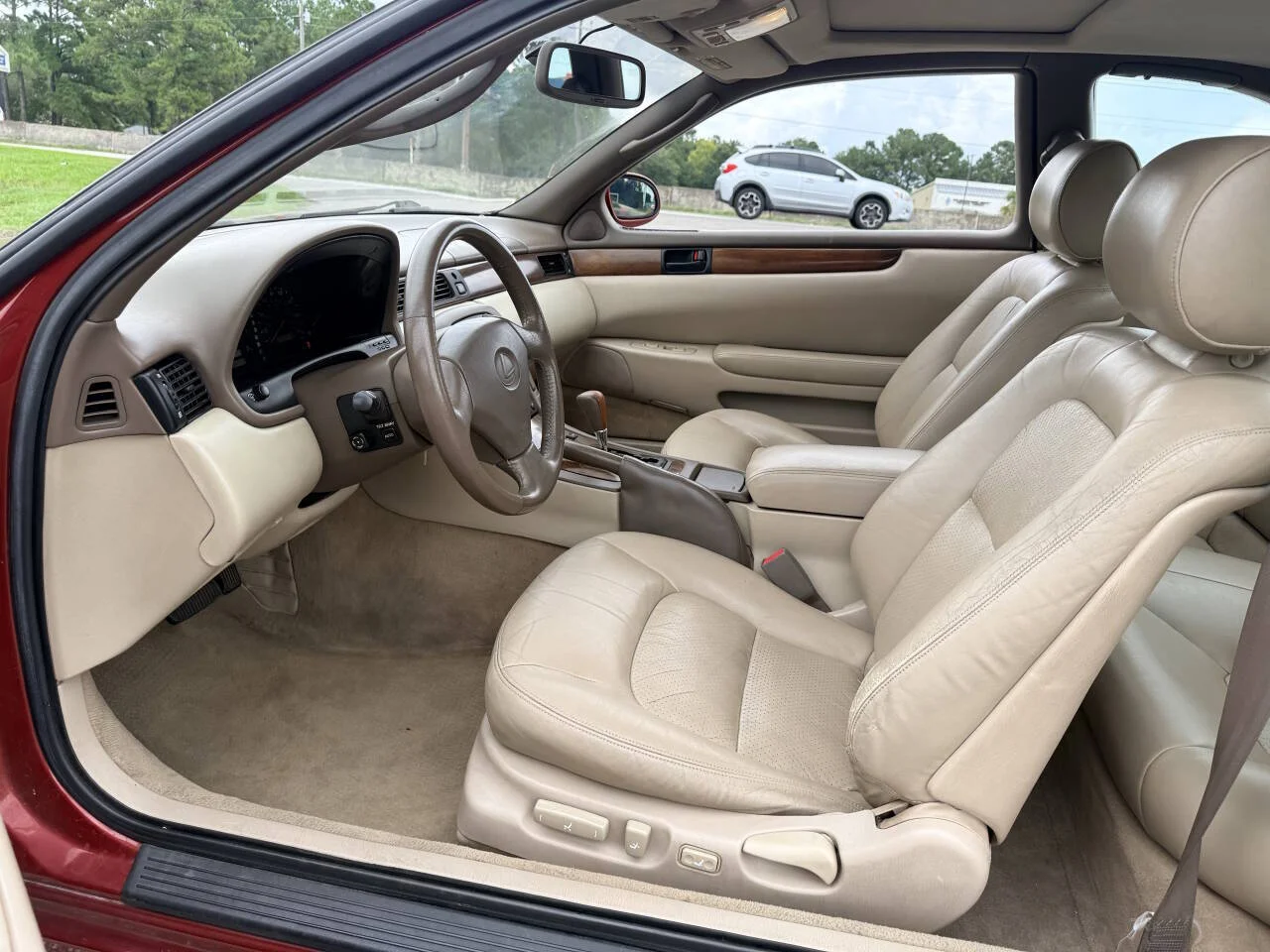 Used 2000 Red Lexus Base 2dr Coupe image 16