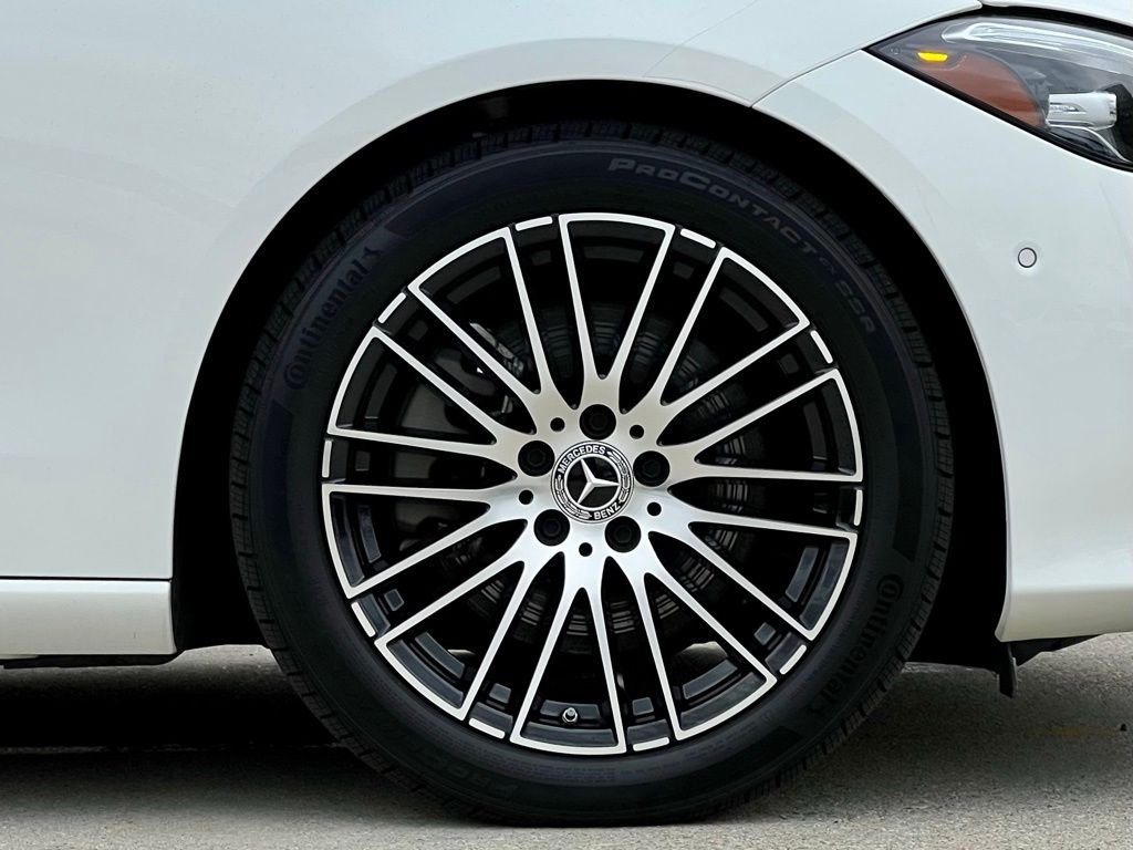 2024 Mercedes-Benz C-Class Sedan C 300 - Photo 9