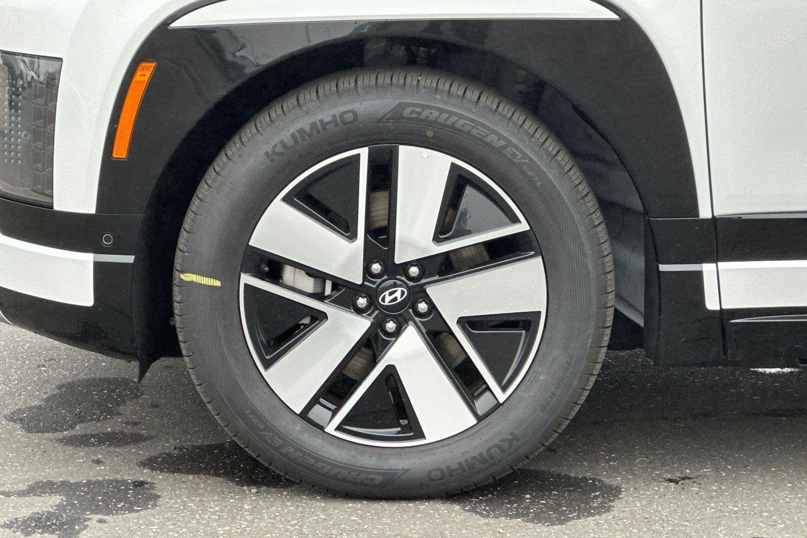 New 2026 Snow White Pearl Hyundai SEL image 56