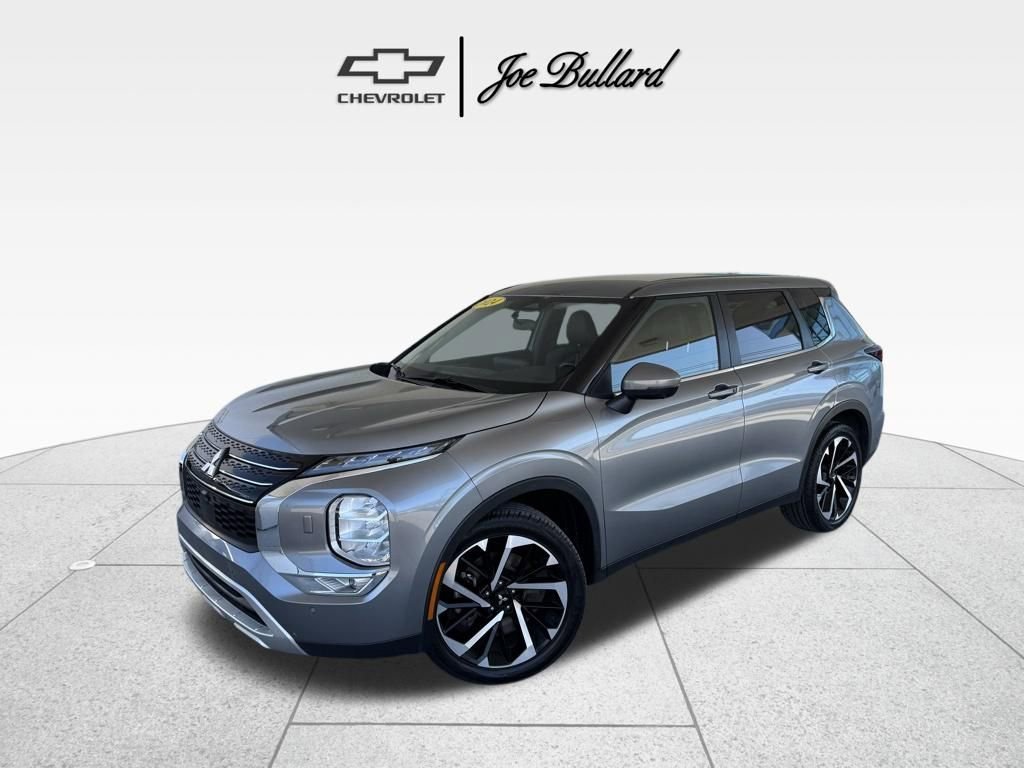 2024 Mitsubishi Outlander SE S-AWC's photo