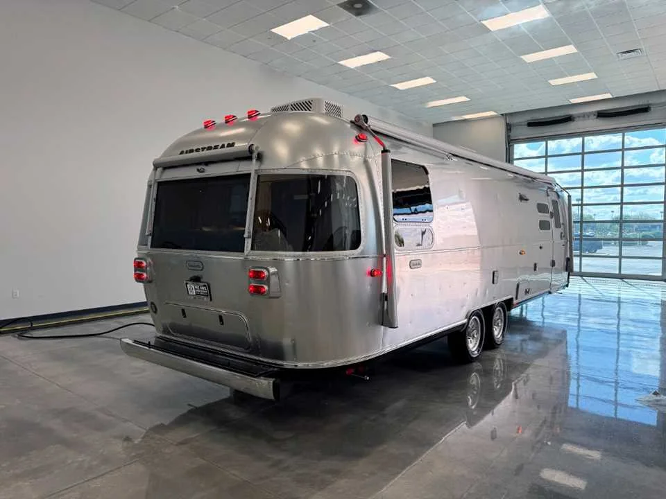 New 2026 SILVER AIRSTREAM  image 3