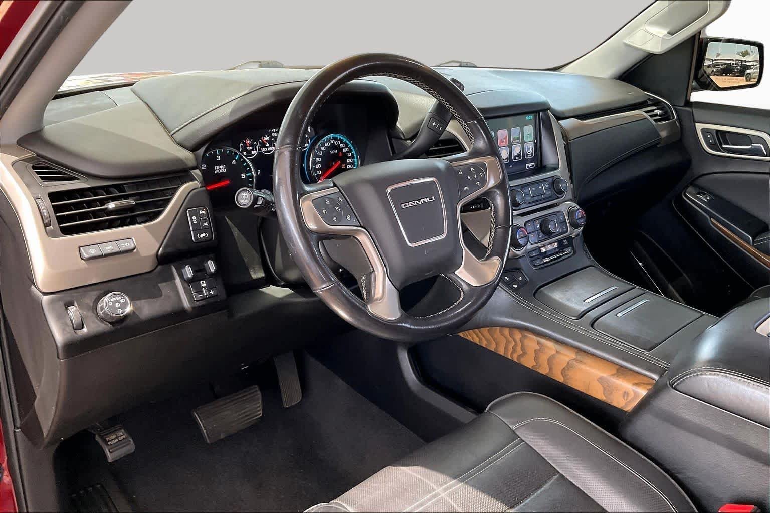 Used 2020 Crimson Red Tintcoat GMC Denali image 15