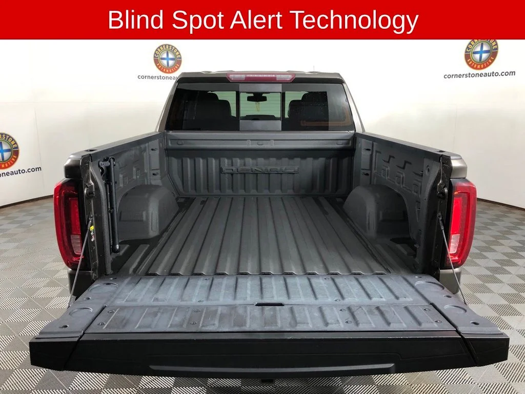 Used 2019 Brown GMC Denali image 20