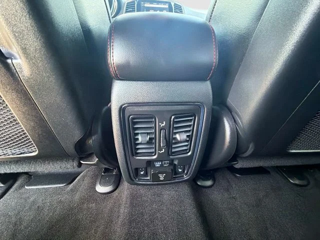 Used 2021 Black Jeep Trailhawk image 16