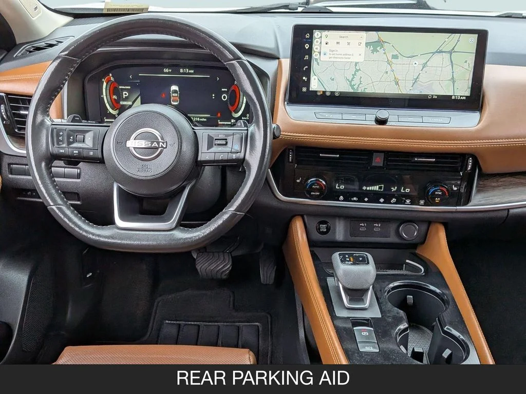 Used 2024 White Nissan Platinum image 13