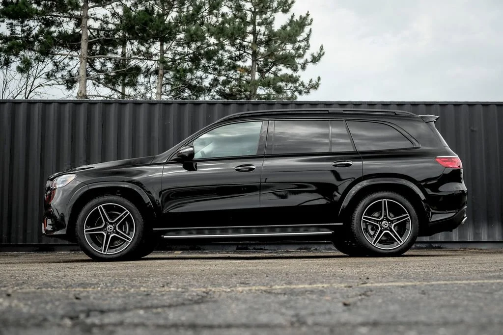 New 2026 Obsidian Black Metallic Mercedes-Benz GLS 450 image 41