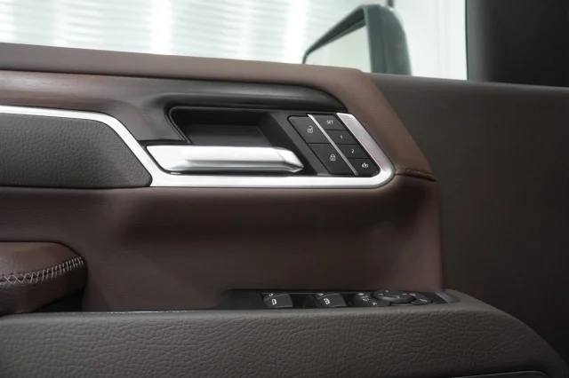 2026 GMC Sierra 2500HD Denali - Photo 18