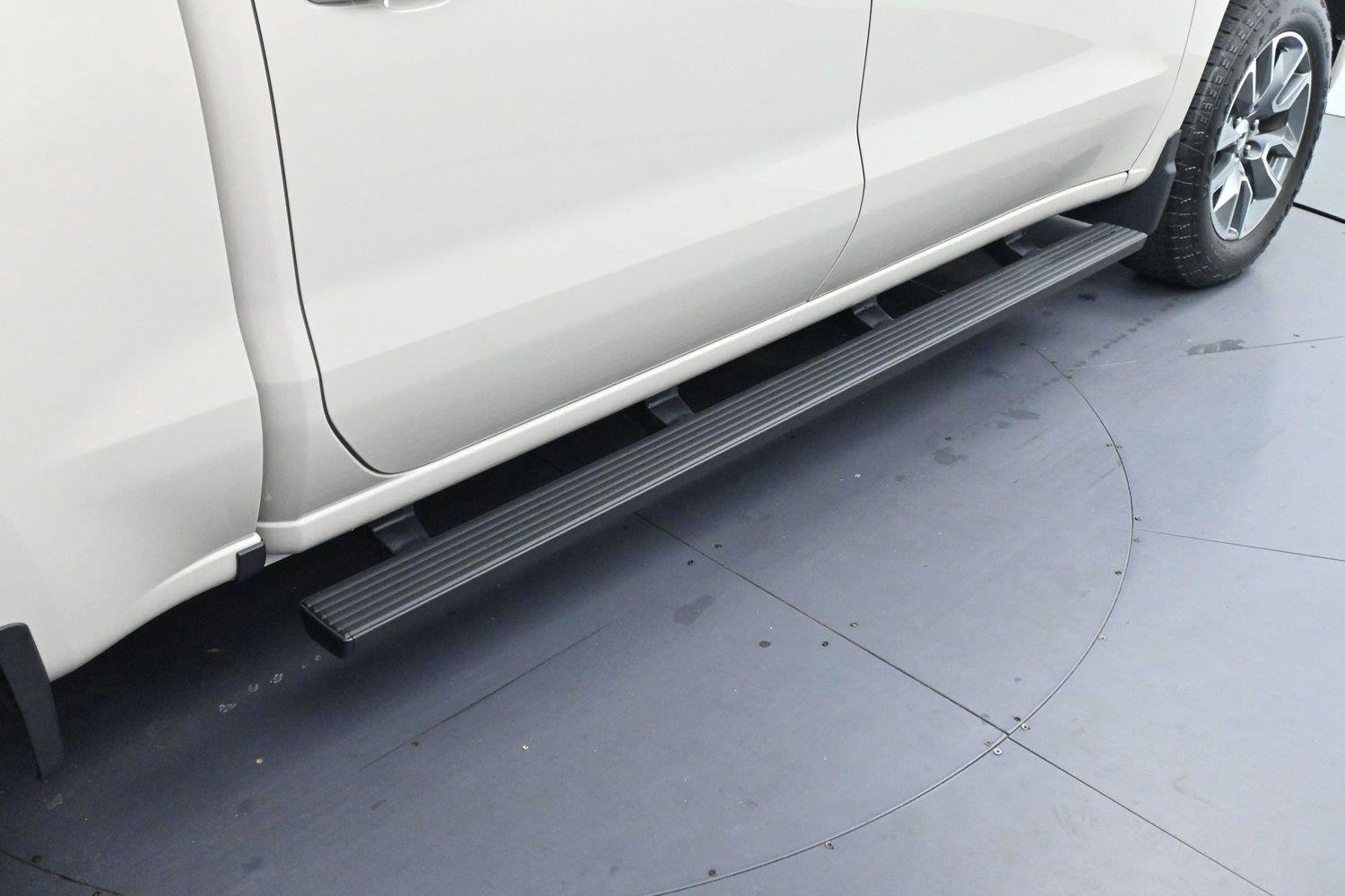 Used 2026 White Sands Chevrolet RST image 9