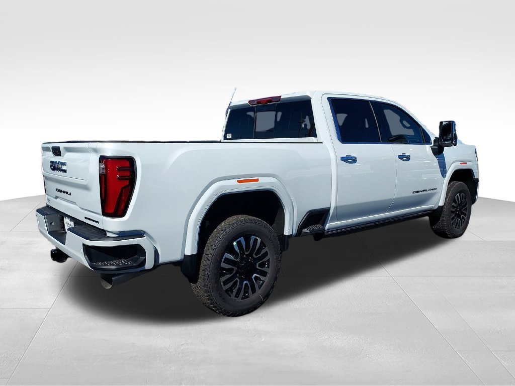 New 2026 Glacier White Tricoat GMC Denali Ultimate image 5