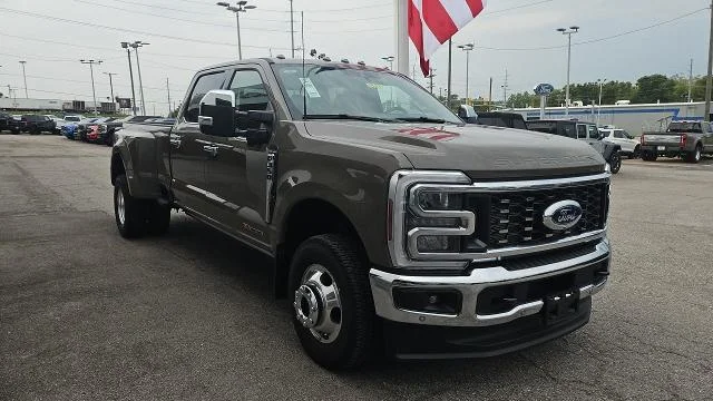 New 2026 Marsh Gray Ford King Ranch 4WD image 30