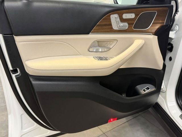 Certified Used 2025 White Mercedes-Benz GLE 350 image 23
