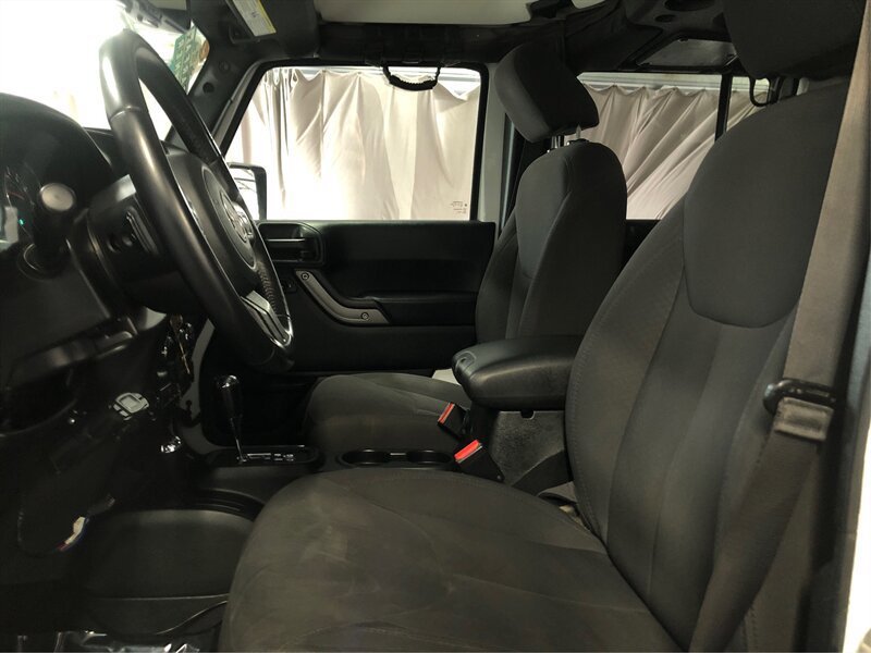 2017 Jeep Wrangler Unlimited Sport S - Photo 9