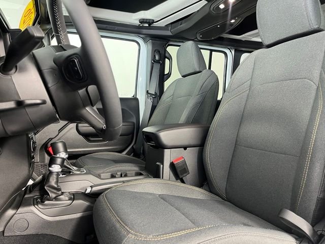 Used 2026 White Jeep Sport S image 17
