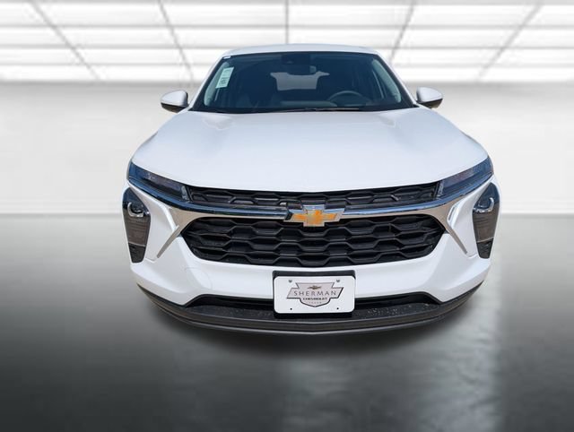 New 2026 Summit White Chevrolet LS image 24