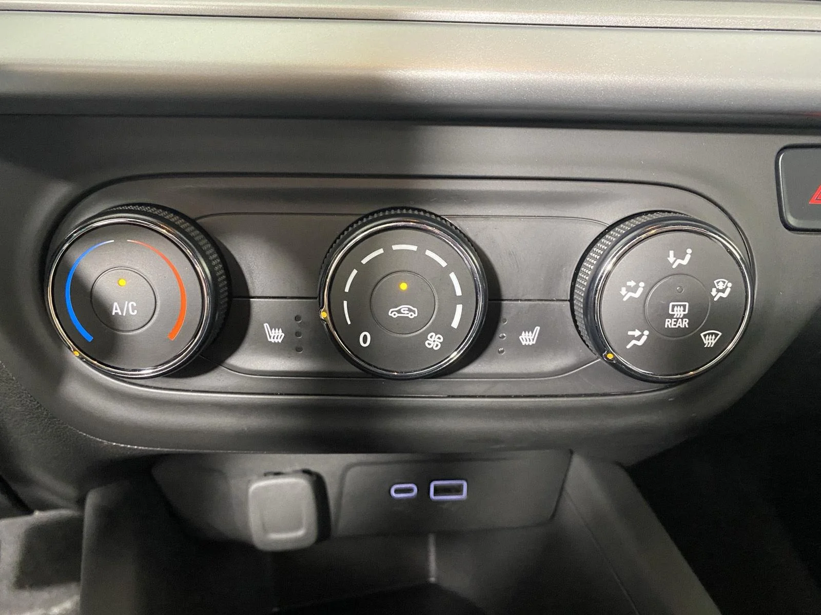 Used 2024 Sterling Gray Metallic Chevrolet 1RS image 20