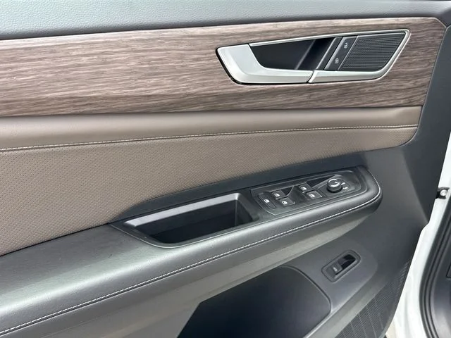 2026 Volkswagen Atlas SEL - Photo 9