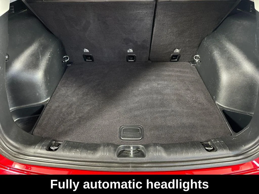 Used 2018 Redline Pearlcoat Jeep Trailhawk image 11