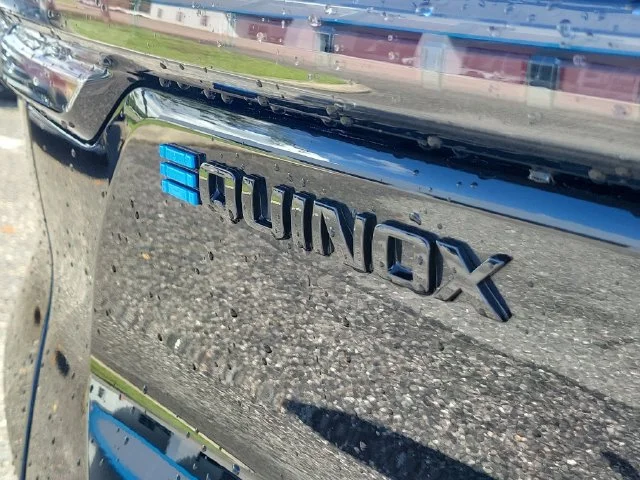 2024 Chevrolet Equinox EV Launch Edition - Photo 7