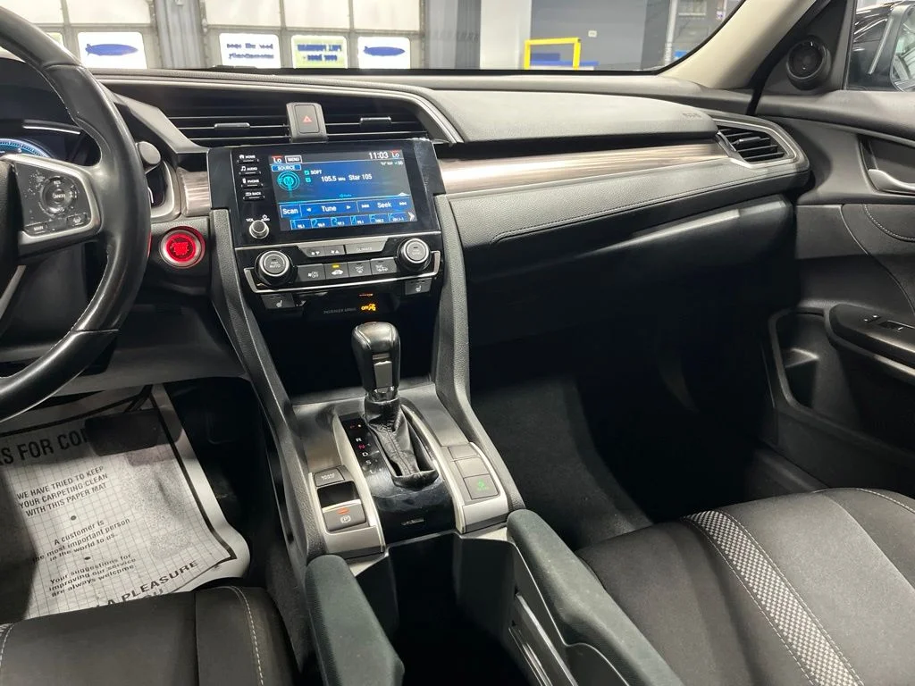 Certified Used 2019 Crystal Black Pearl Honda EX image 24