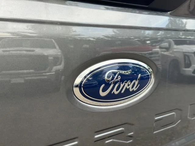 Used 2025 Gray Ford XL image 22