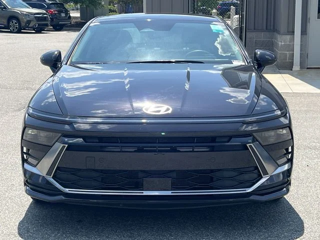 Used 2025 Blue Hyundai SEL image 16