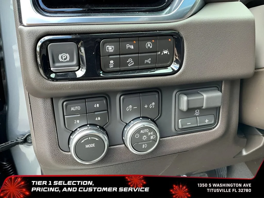 New 2026 Sterling Metallic GMC Elevation image 26