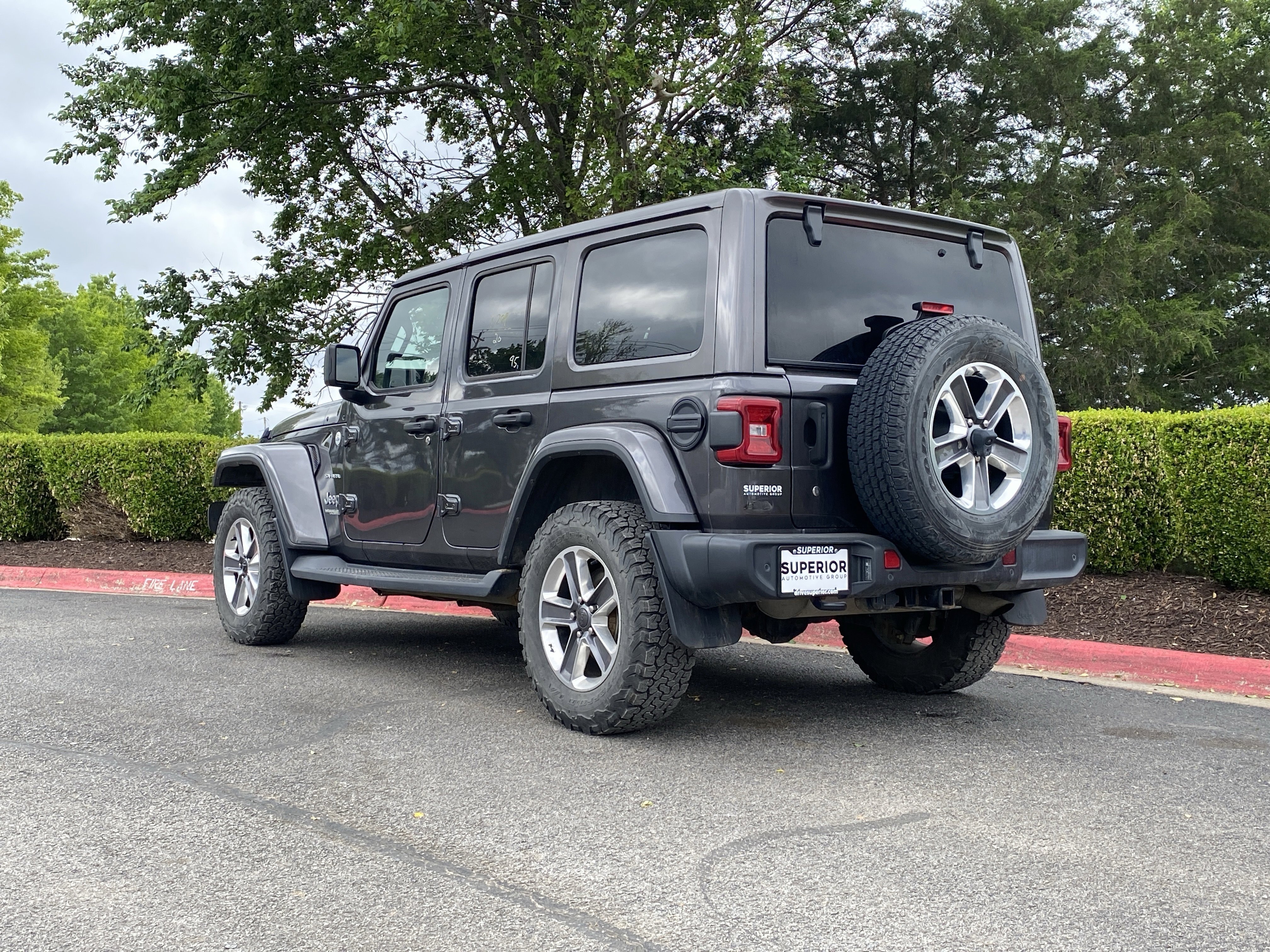 2020 Jeep Wrangler Unlimited Sahara - Photo 8
