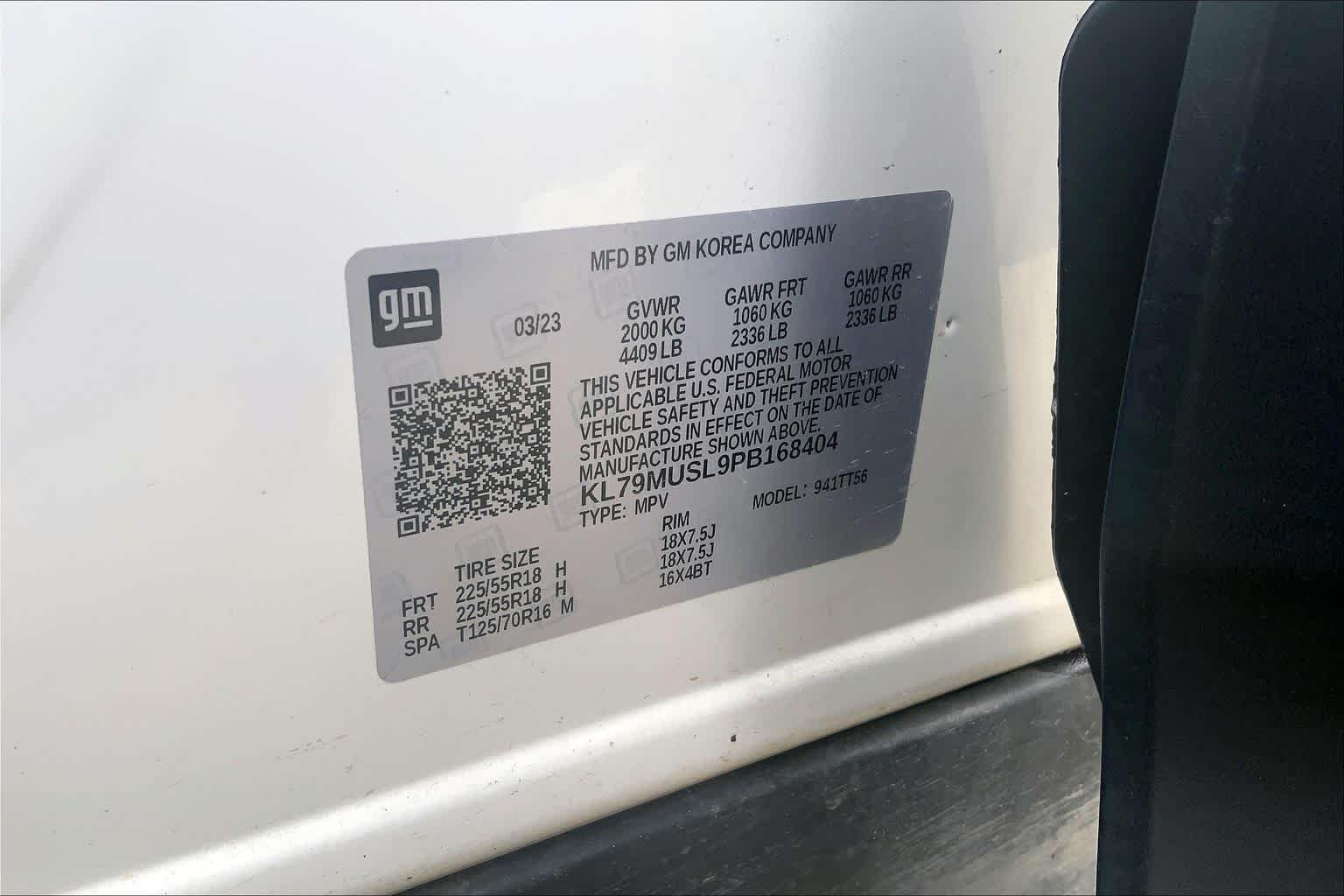 Used 2023 Summit White Chevrolet RS image 35