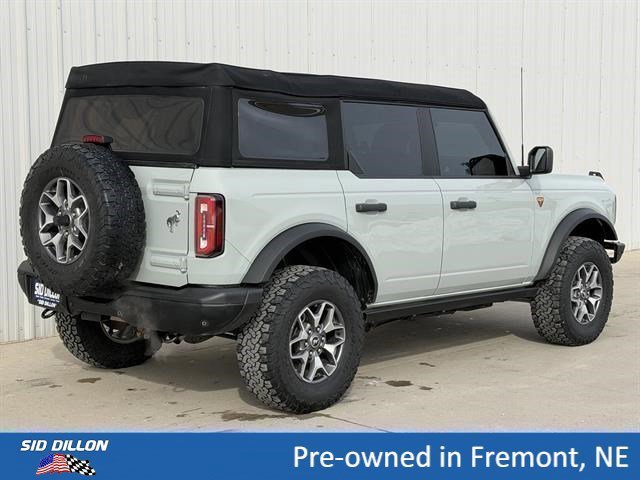 Used 2024 Iconic Silver Metallic Ford Badlands image 4